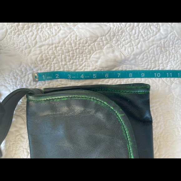Marc By Marc Jacobs Turnlock Punk Shoulder… - Picture 6 of 8